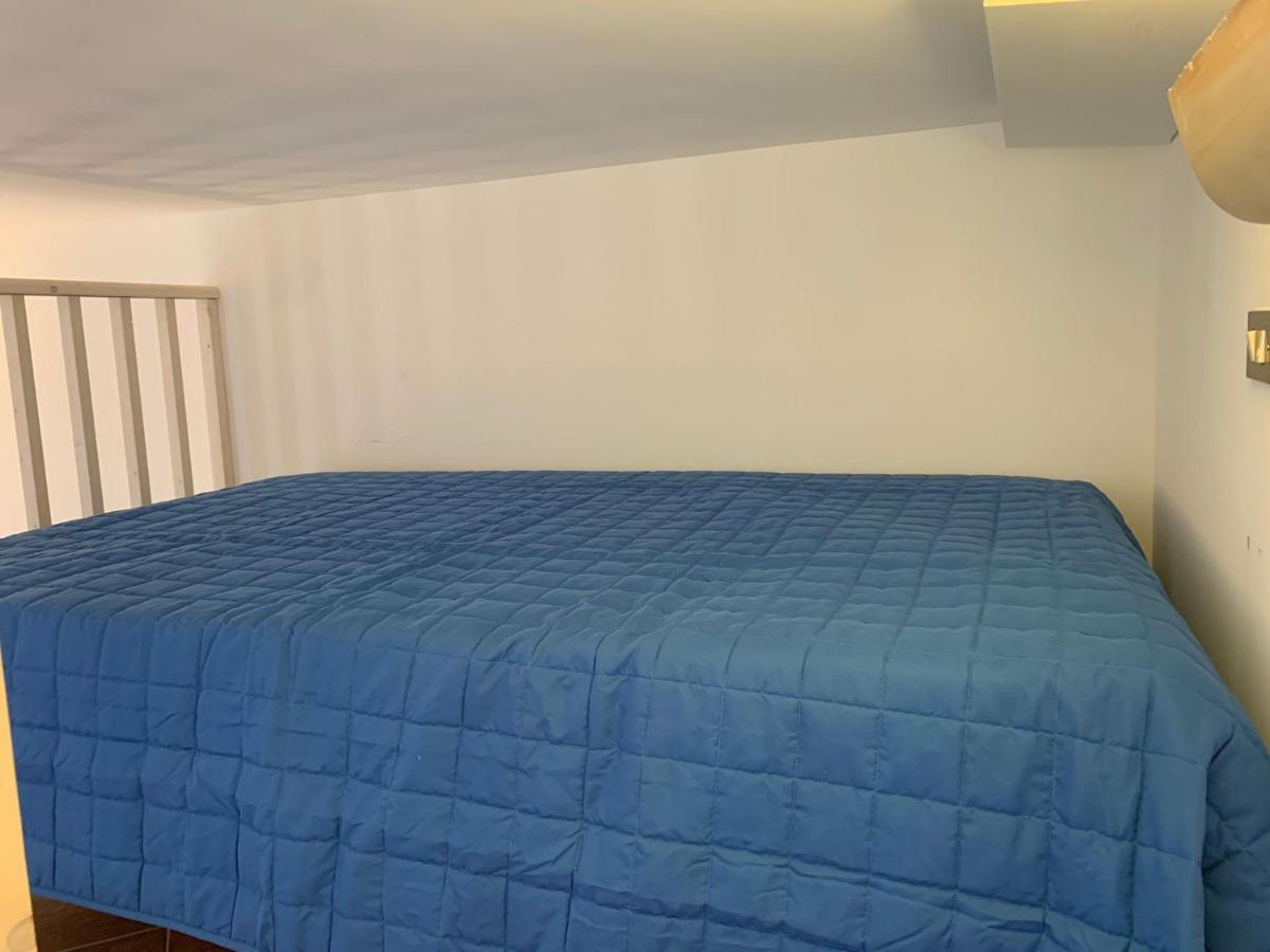 Apartment With Terraces And Private Jacuzzi - San Vito 400M From Beach ซานวิโต โลคาโป ภายนอก รูปภาพ